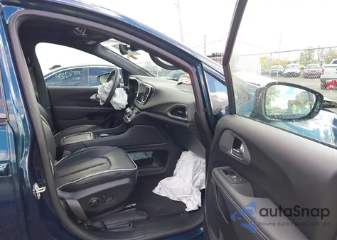 2023 Chrysler Pacifica Limited Awd z USA, uszkodzony, nr VIN 2C4RC3GG5PR544867